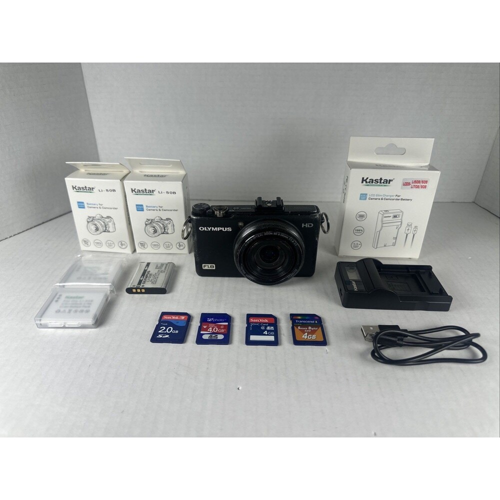 Olympus XZ-1 Digital Camera Black 10MP f1.8 i.ZUIKO 4x Zoom HD Video Bundle